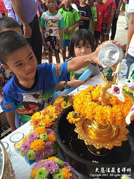 觀音山_泰國浴佛節21