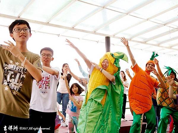 鯉魚潭護生弘法慈悲行