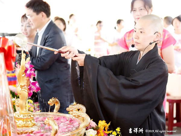 我們與善零距離-【浴佛感恩幸福季】在高雄勞工公園2